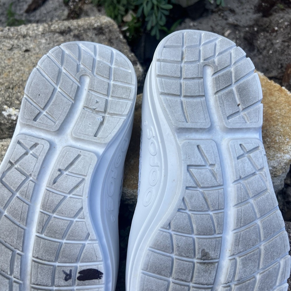 OOFOS OOmega Chukka Womens US 6.5 Recovery Shoes Slip On White - Picture 9 of 9